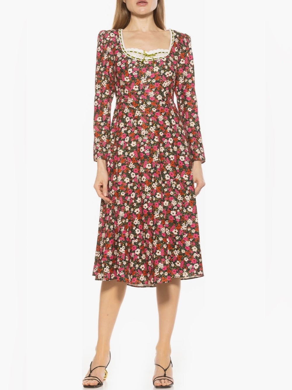 Alexia Admor Zenaida Long Sleeve Fit & Flare Dress in Ditzy Floral